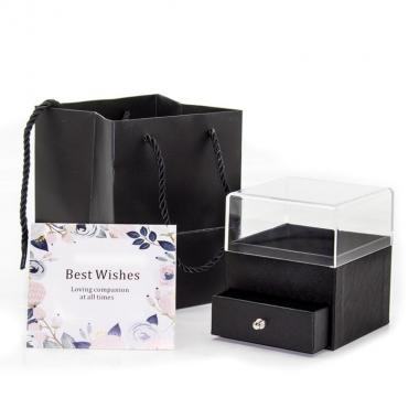 Gift box con cassetto nero h9x10x10 con busta e biglietto